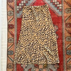 ANN MASHBURN Black and Tan A-Line Skirt